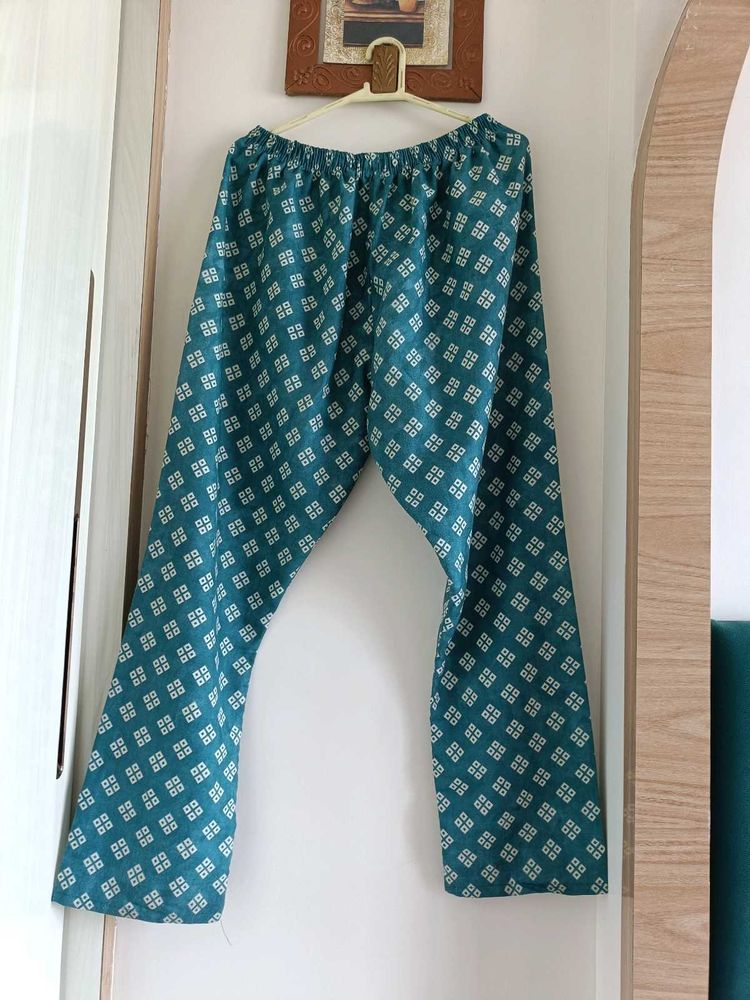 Lehariya Kurta Pant Set