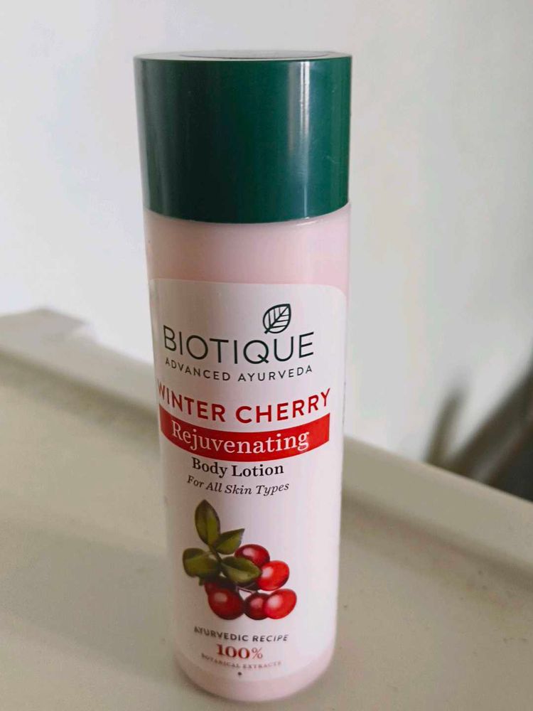 Biotique Winter Cherry Body Lotion