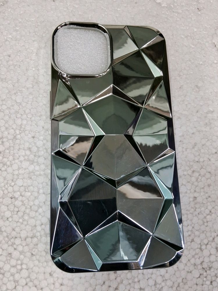 Iphone 13 + 14 Available