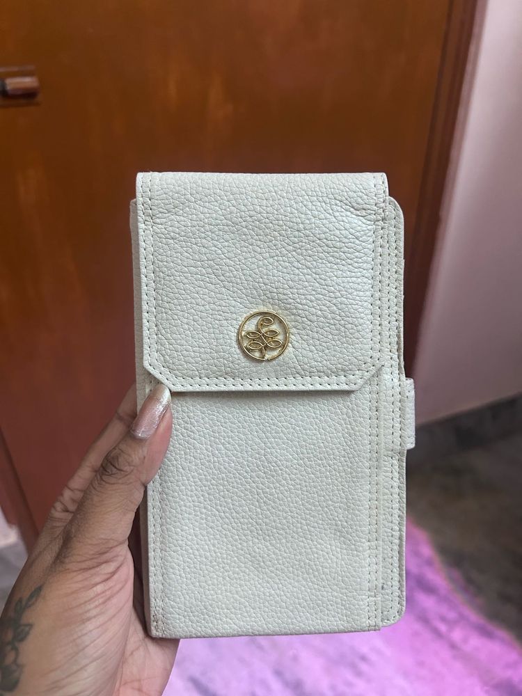 Elegant Leather Wallet
