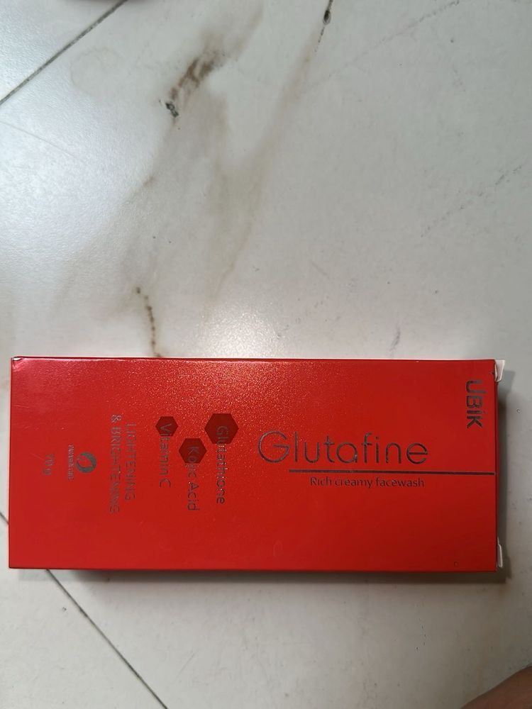 EMM GLUTAFINE RICH CREAMY FACEWASH