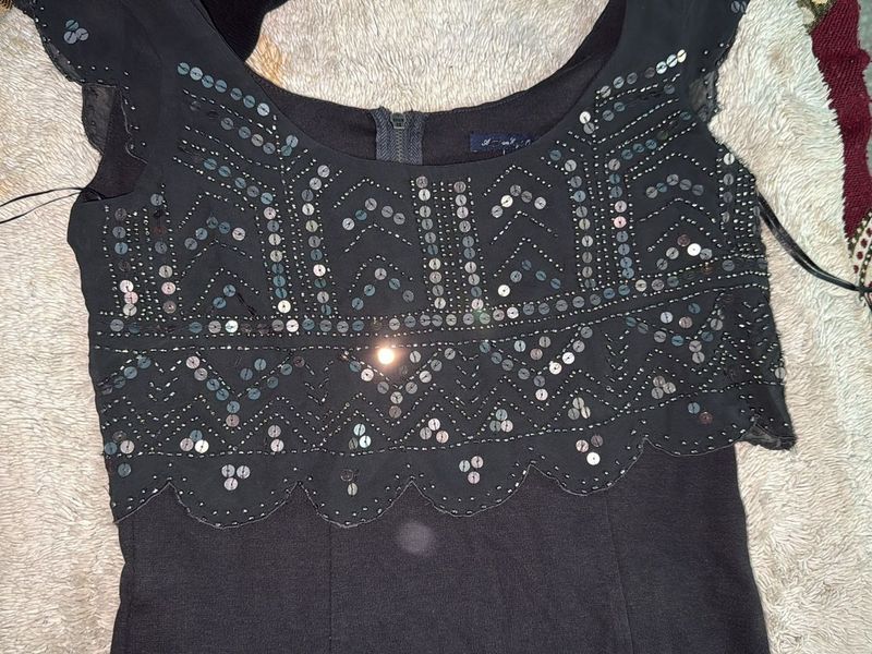 Elegant Black Dress
