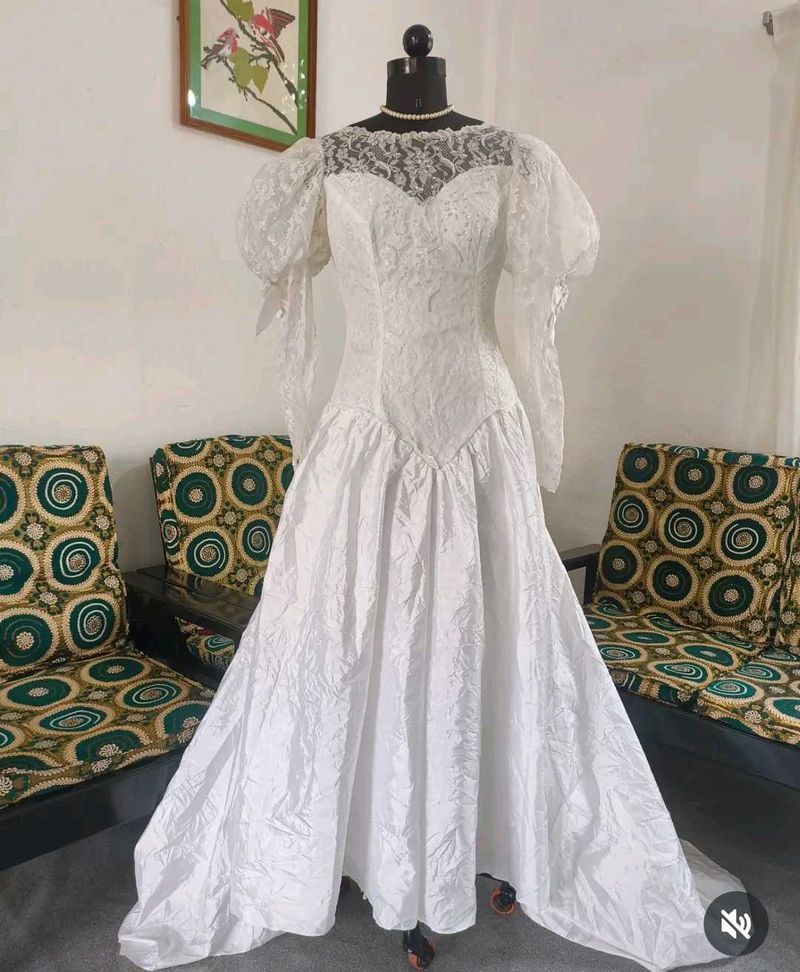 French Lace Vintage 80&#39;s Gown
