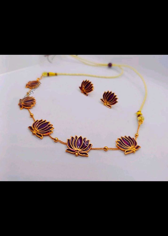 Lotus Necklace
