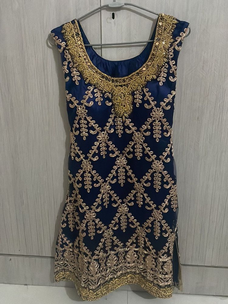 Elegant Blue &amp; Gold Kurta Set