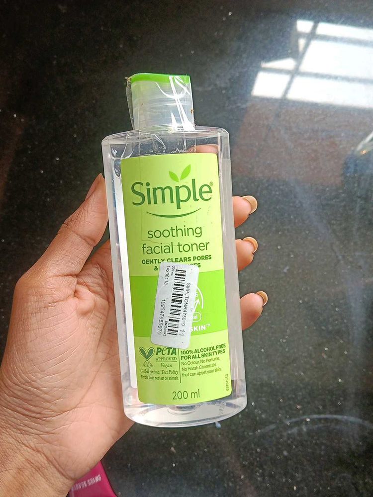 Simple Soothing Facial Toner