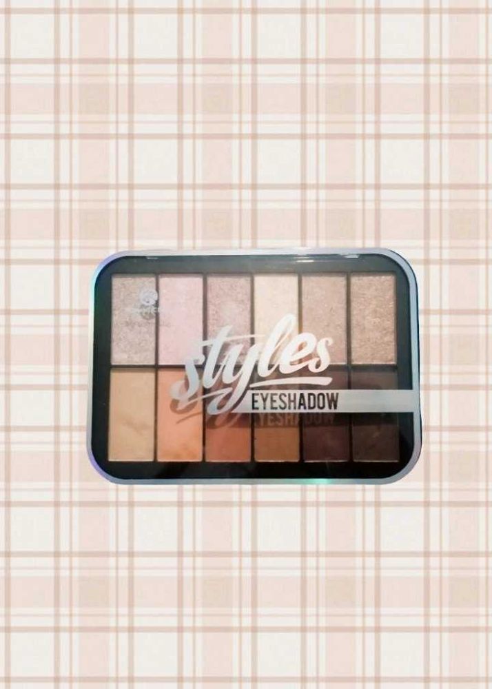 &#34;Romantic Bird V-Line&#34;  palette.