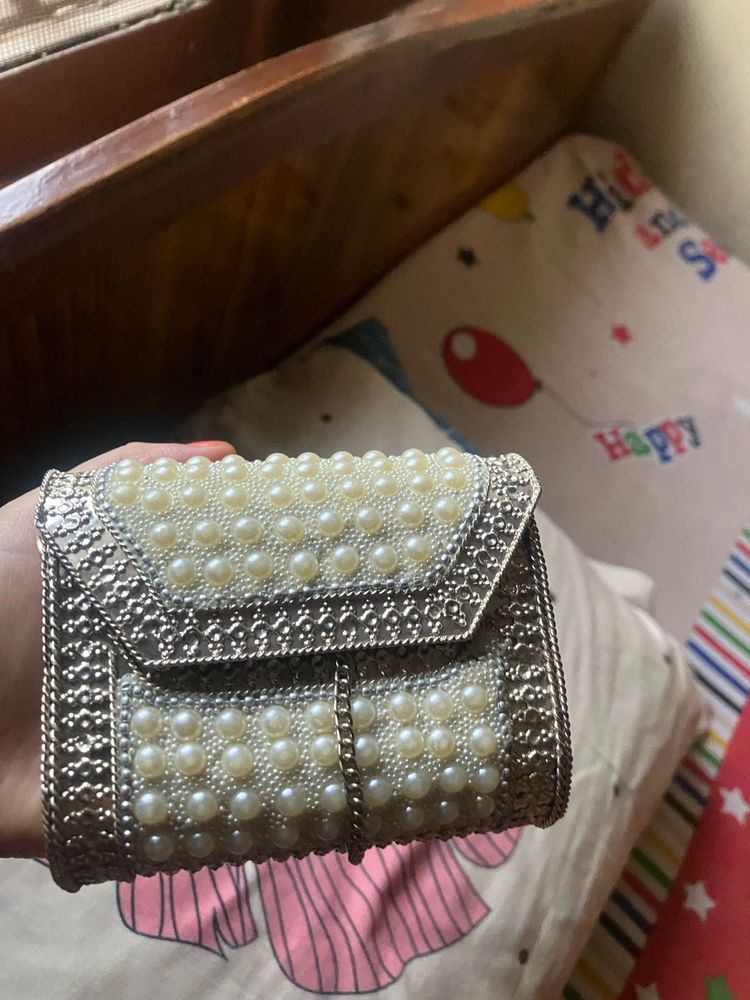 Elegant Pearl Embellished Clutch