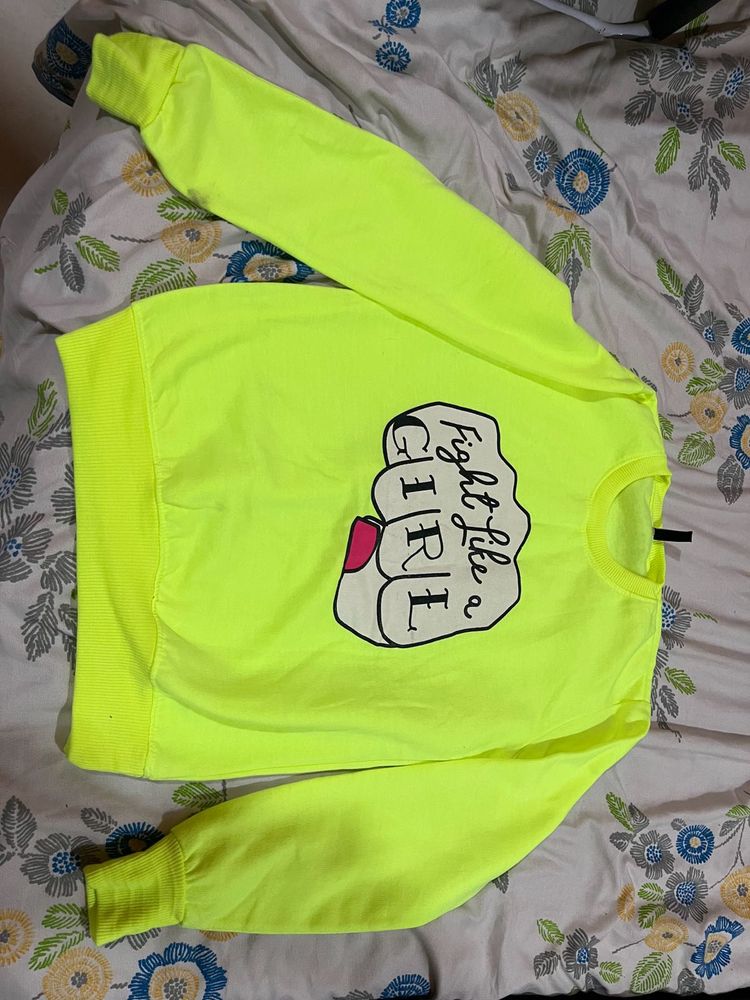 Sweatshirt