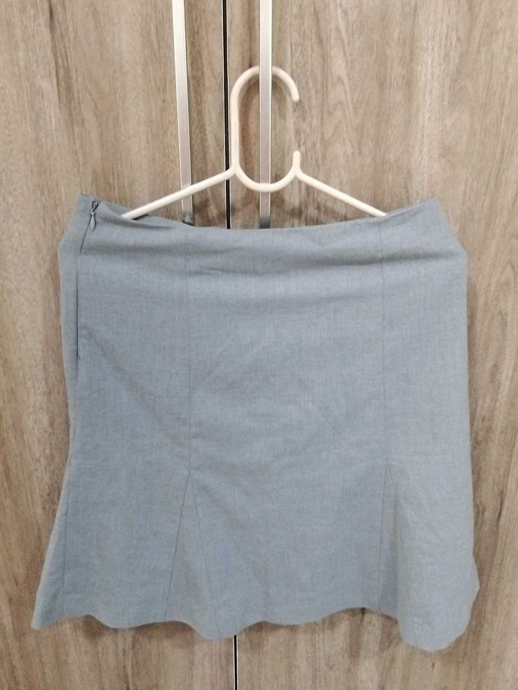 VANHEUSEN GREY Flare Mini Skirt