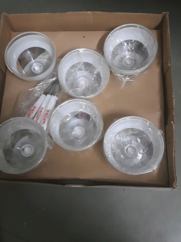 Ice Cream Serving Set Available Only 2 Days