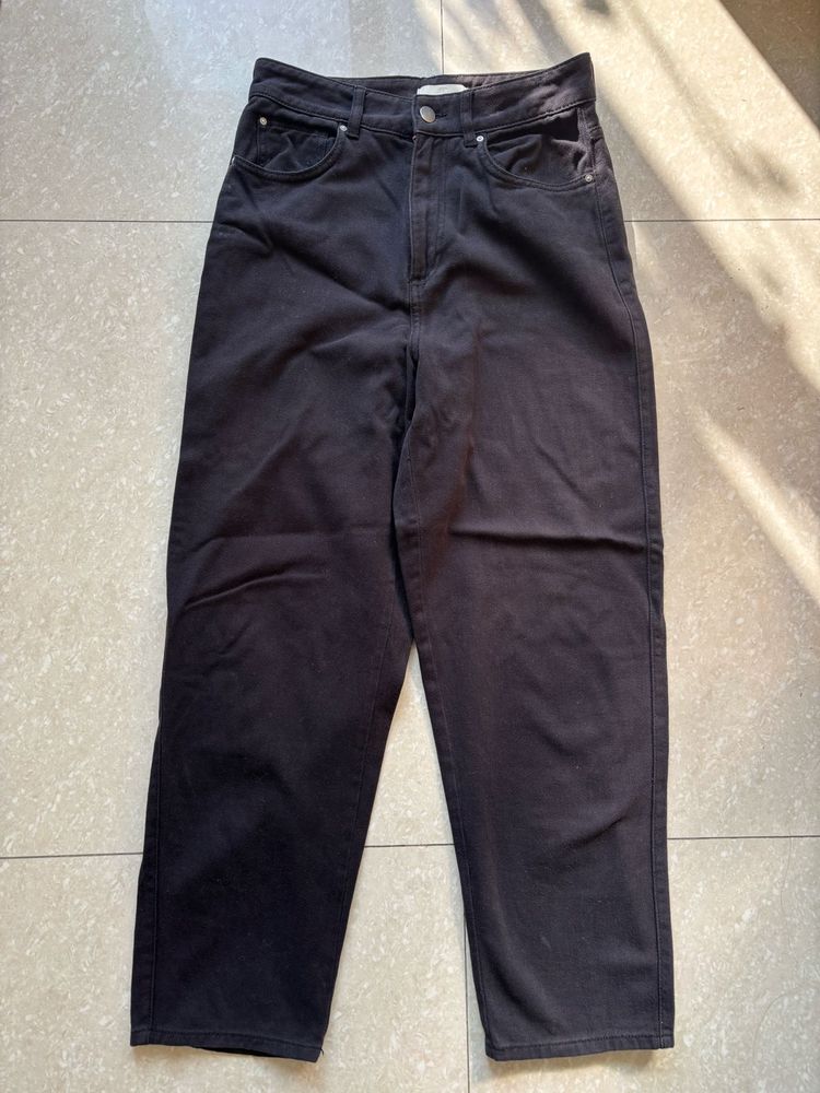 High waisted Mom Jeans