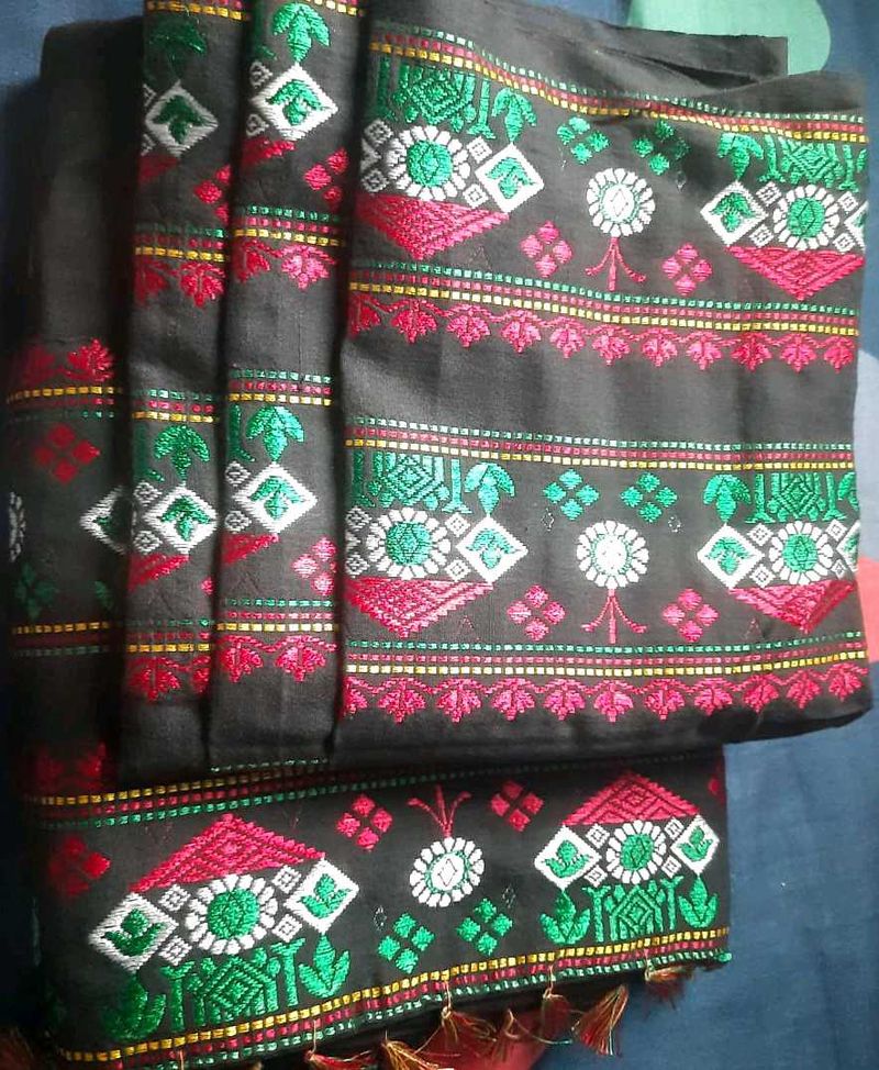 Riha (Mekhela&amp;Sador)