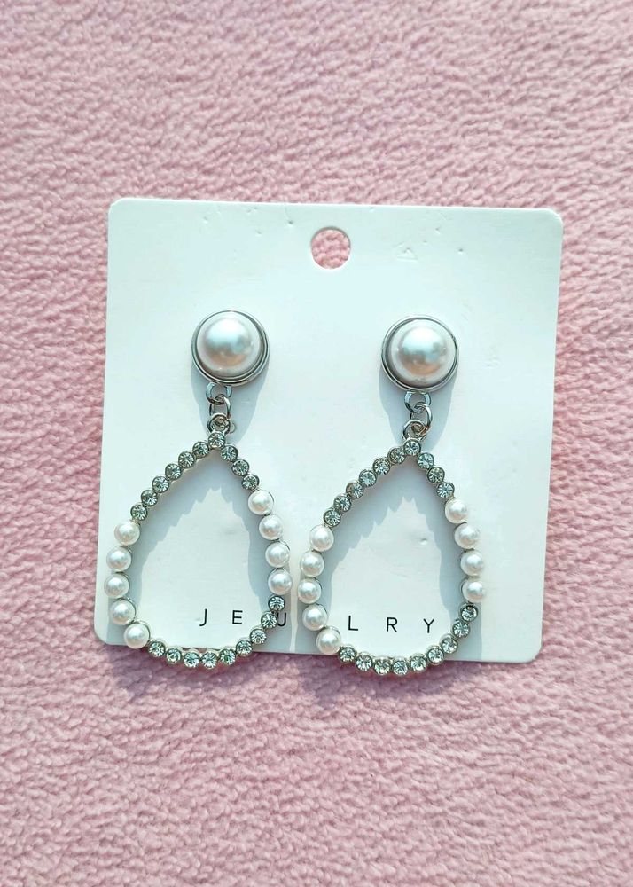 SALE🆕Pearl Drop Earrings