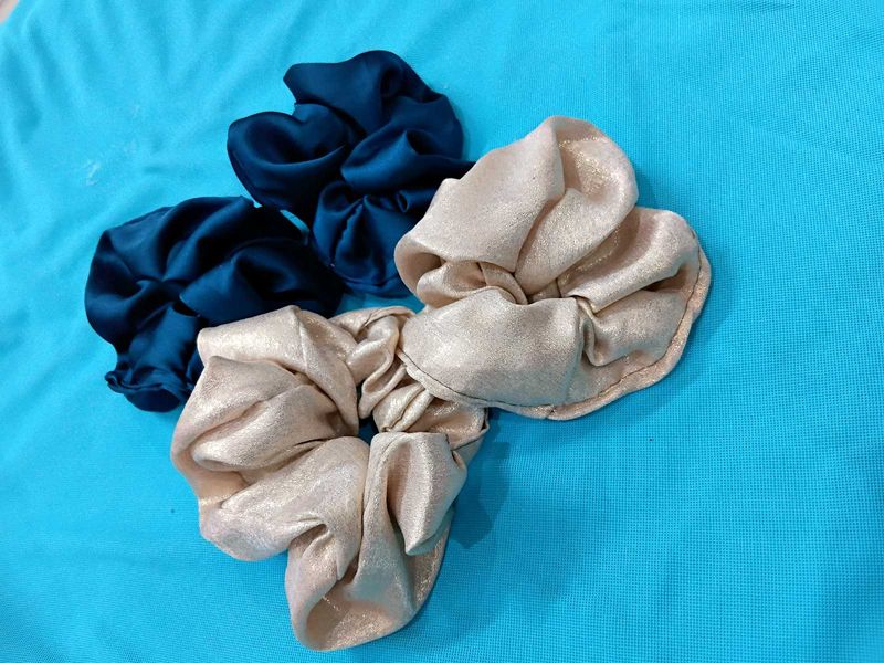 4 cute Scrunchie Set