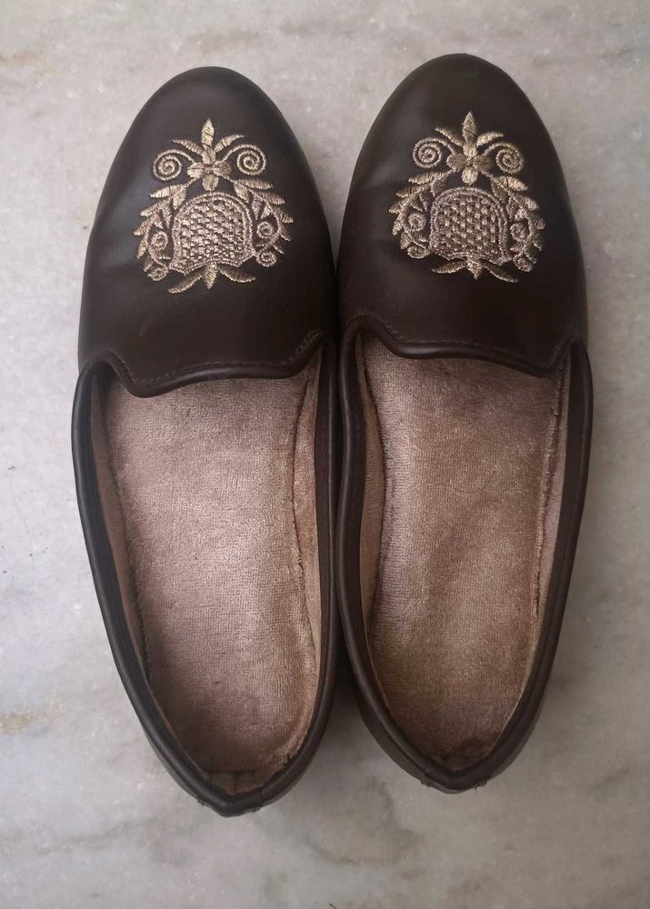 Kashmiri Style Embroidered Bellies
