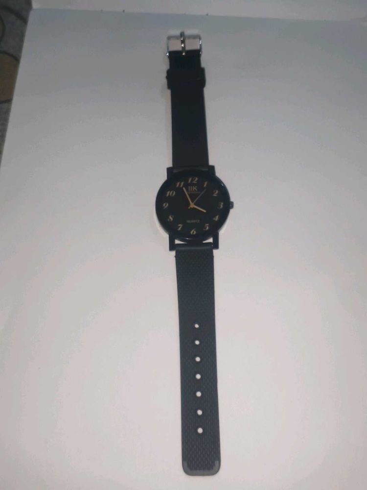 Classic Black Wrist Watch