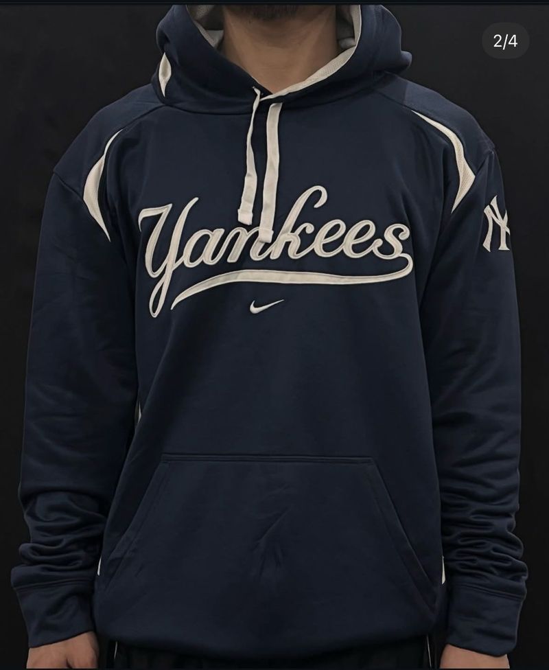 Nike Yankees Hoodie