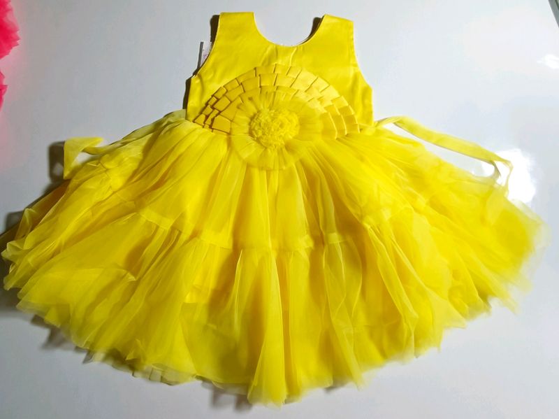 🔥 Urgent Sale Lowest Price Kids Frock