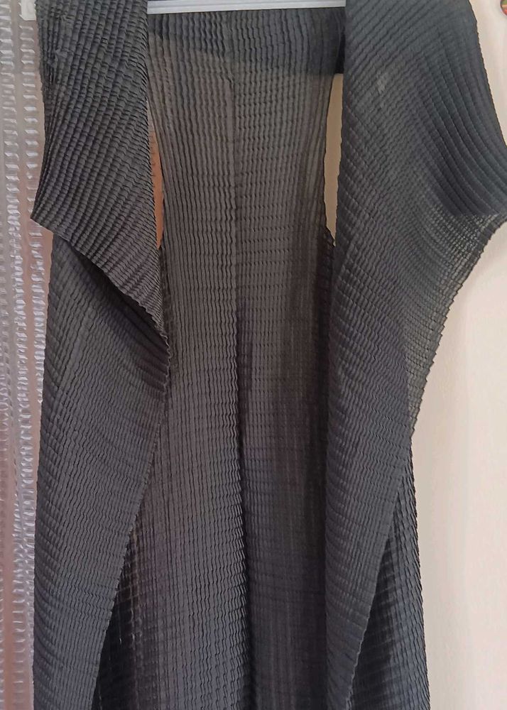 Pleated Sleeveless Shrug- Never Worn