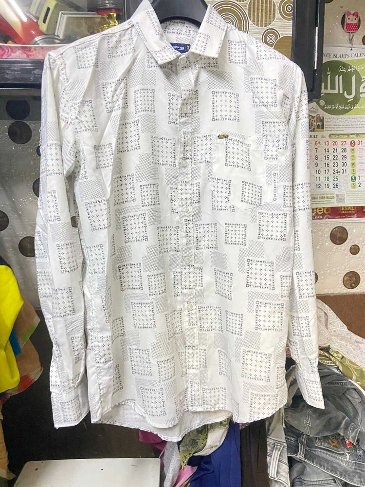 Patterned White Shirt