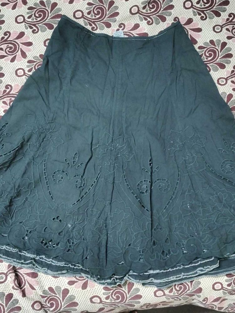 Green Skirt