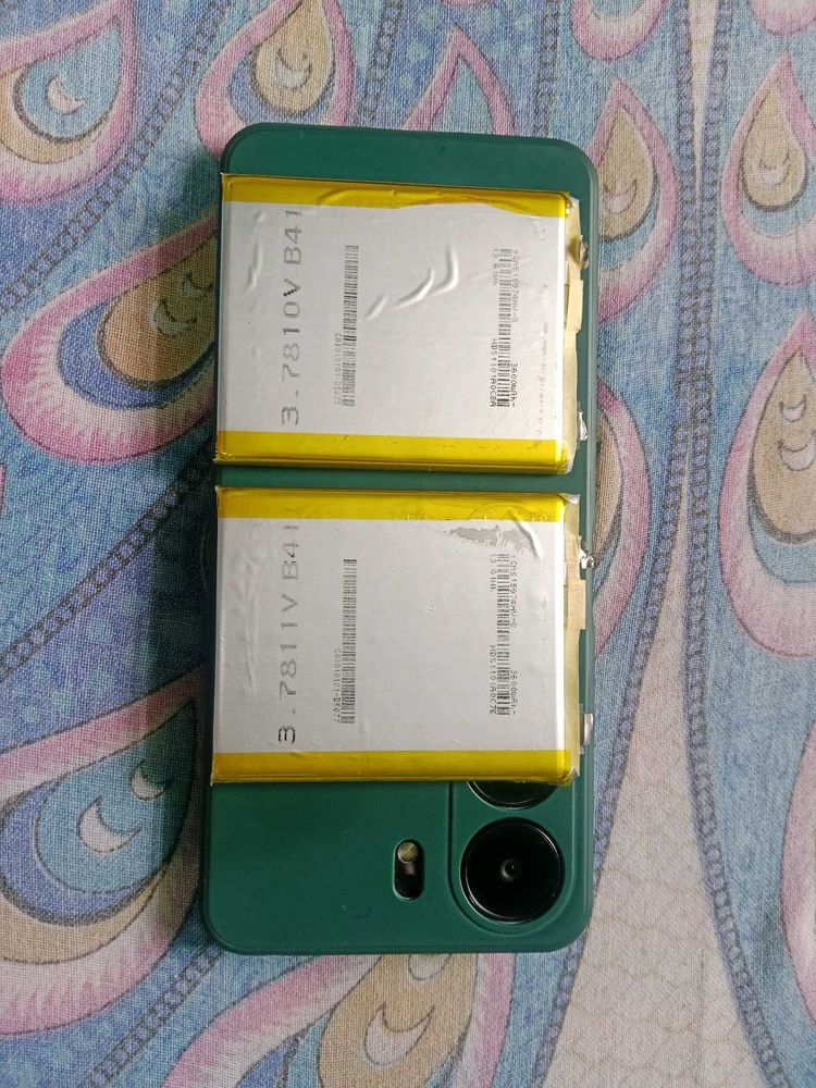 3.7v Lithium Ion Battery 2000 mAh 2 Piece