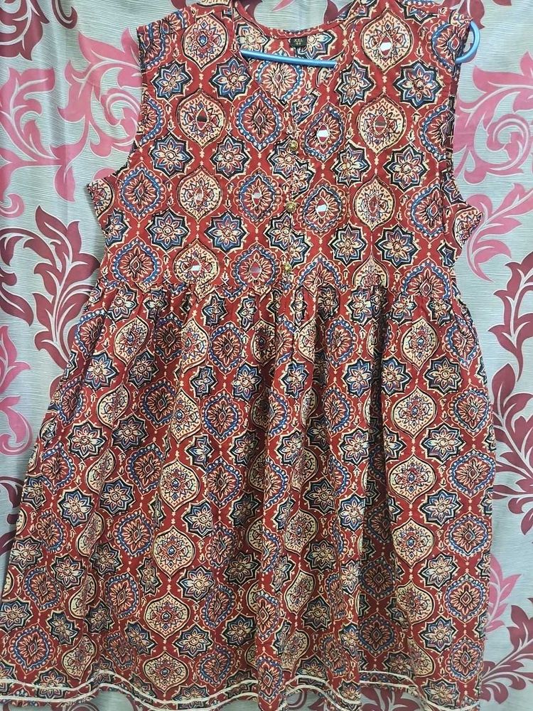 Sarara sat with dupatta Size available 44 attached