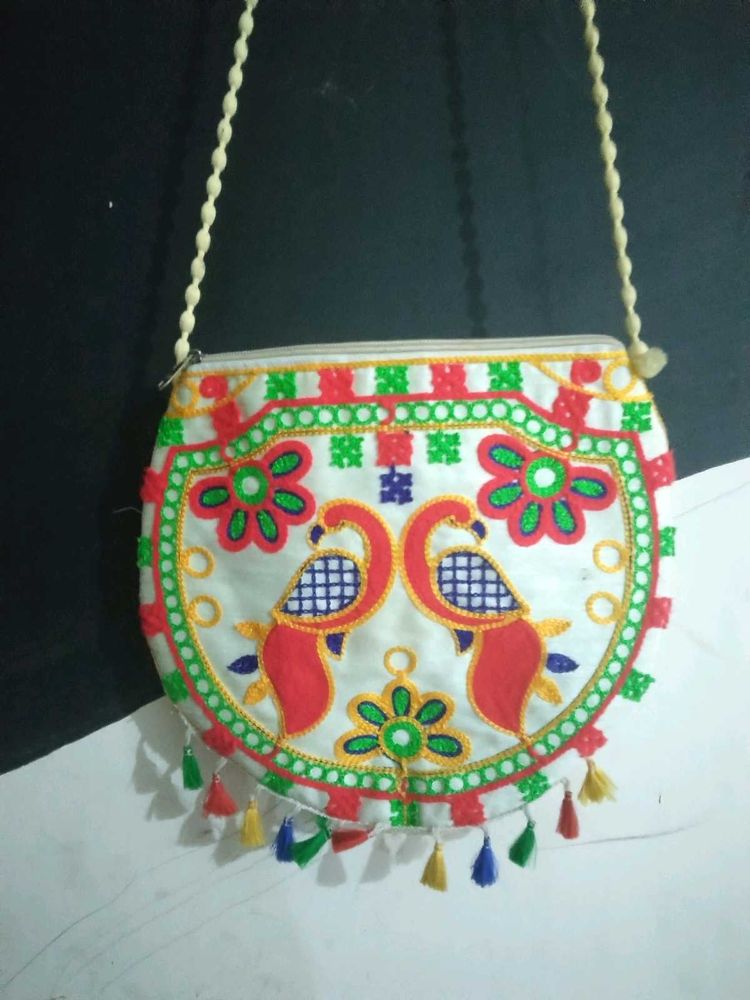 Ethnic Sling bag 🛍️🛍️