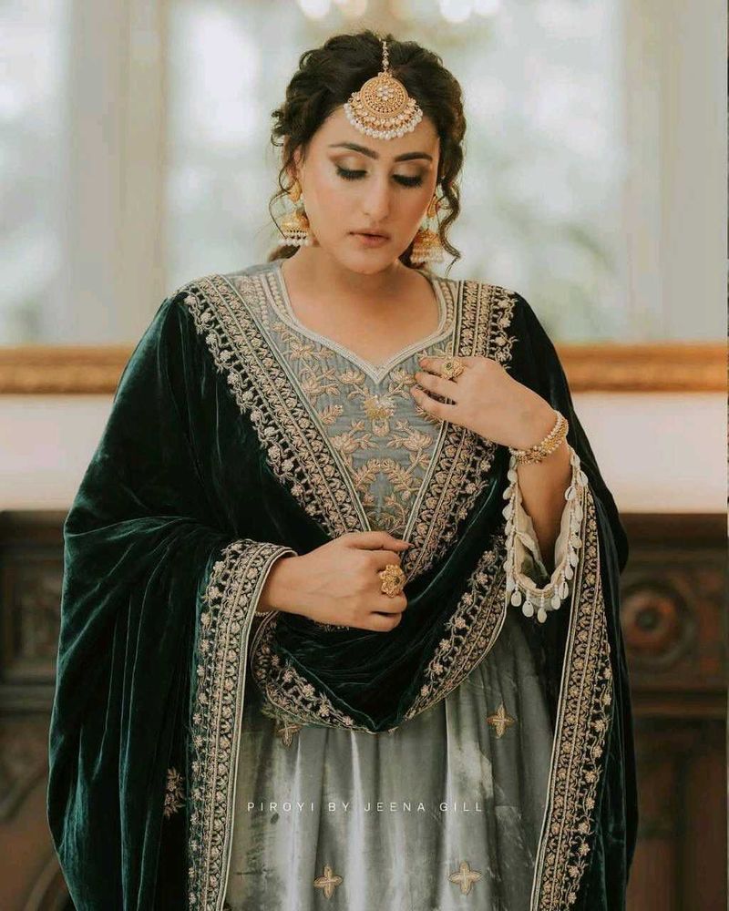 Elegant Kurta&amp; Dupatta green N Lavender Color Avl