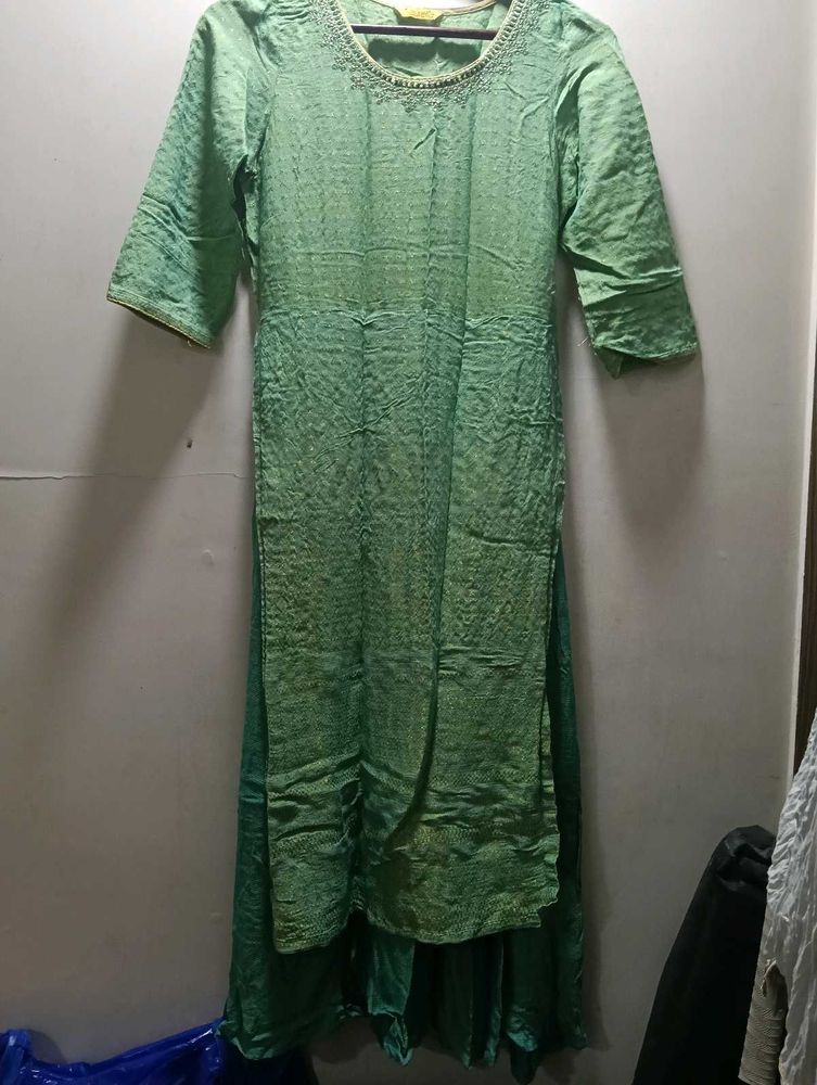 Green Kurta &amp; Skirt Set