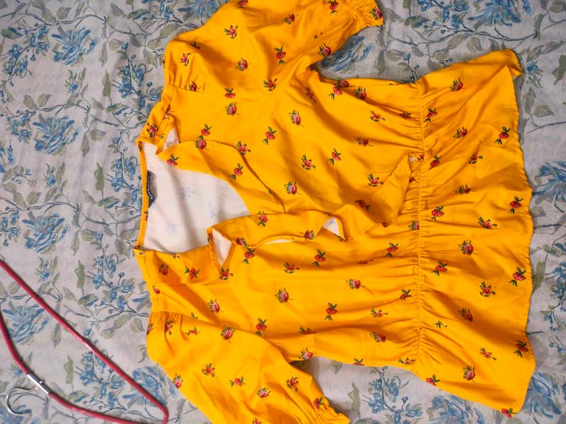 Mustard Yellow Stylish Casual Top💛