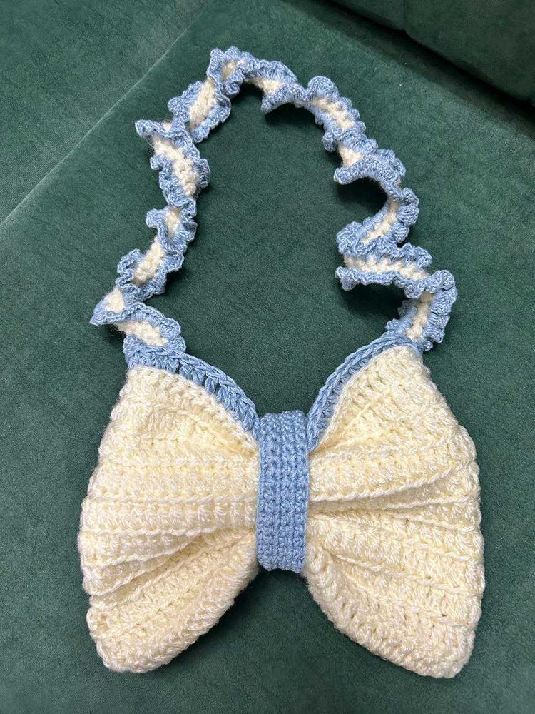 Crochet Bow Purse