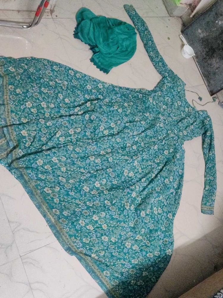 Floral Kurta Set