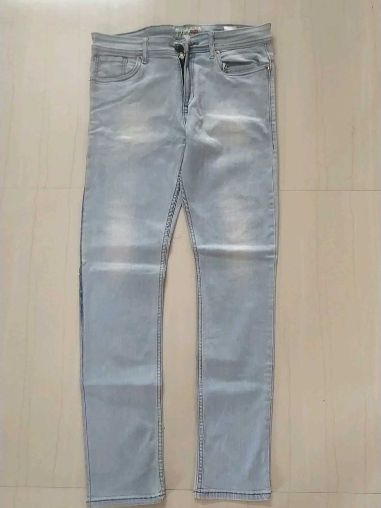 Light Wash Denim Jeans