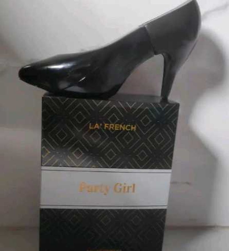 La French Party Girl Perfume