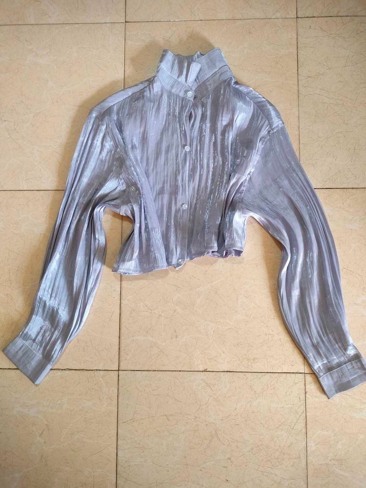 Shiney Matelic Classy Shirt Top🪞🦪💿💍💎
