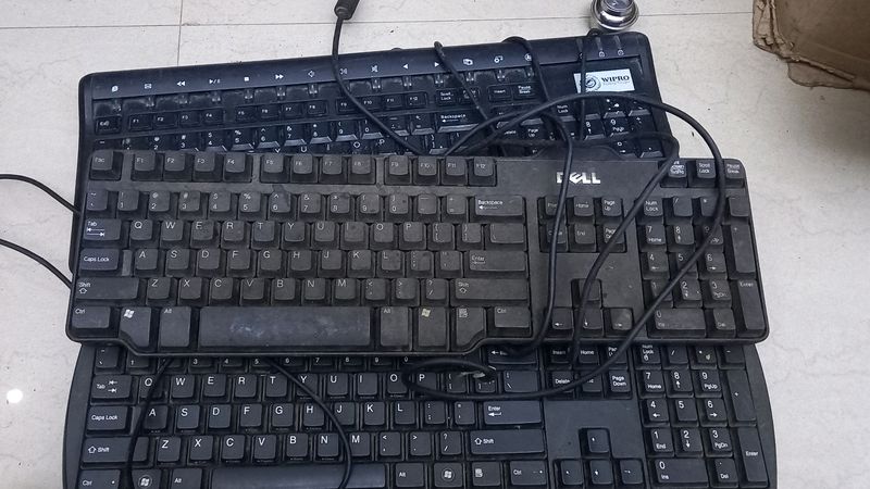 3 Keyboards Of Office