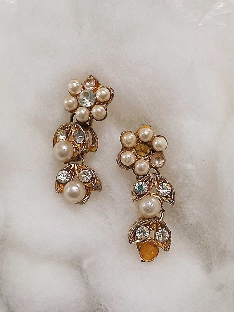 Pearl Drop Earrings