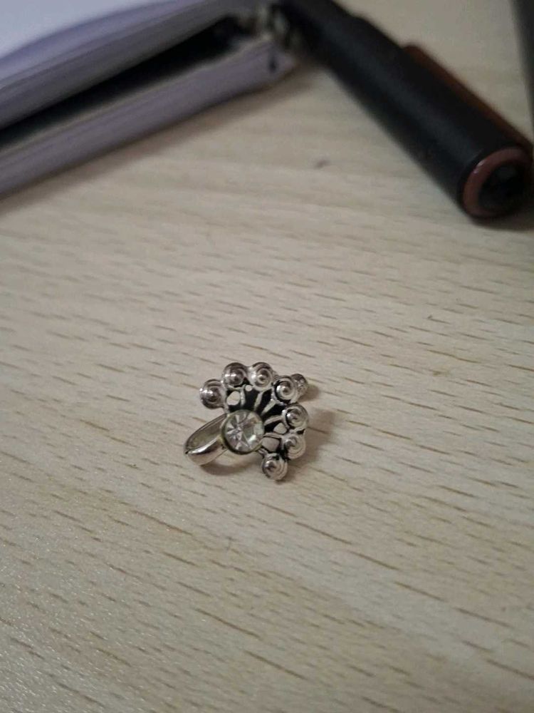 Silver Flower Nosering