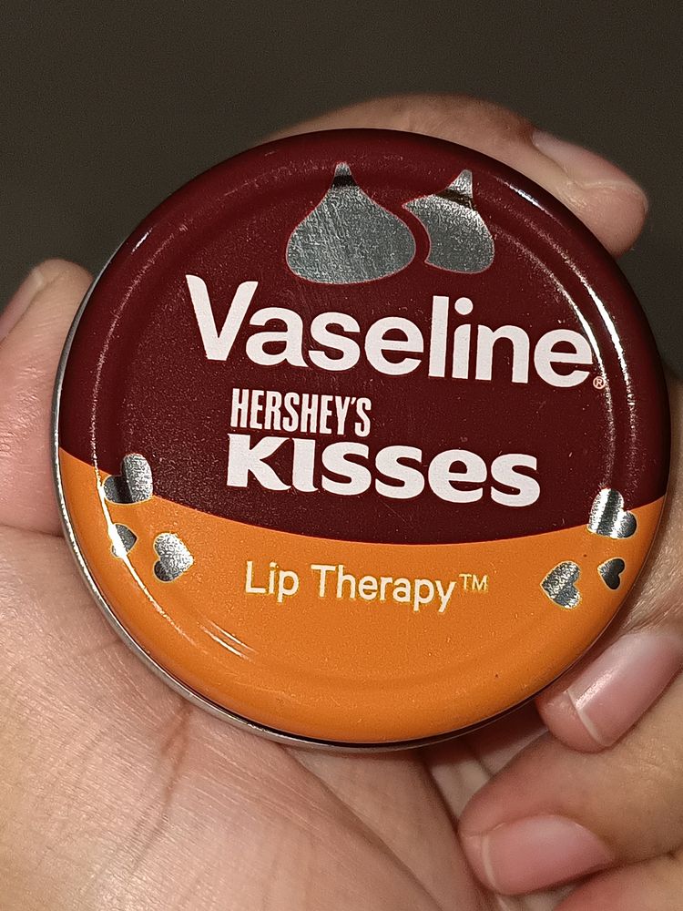 Vaseline Hershey&#39;s Kisses Lip Therapy