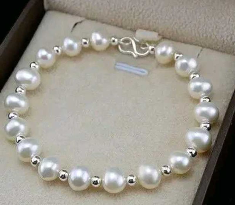 Pearl Bracelet