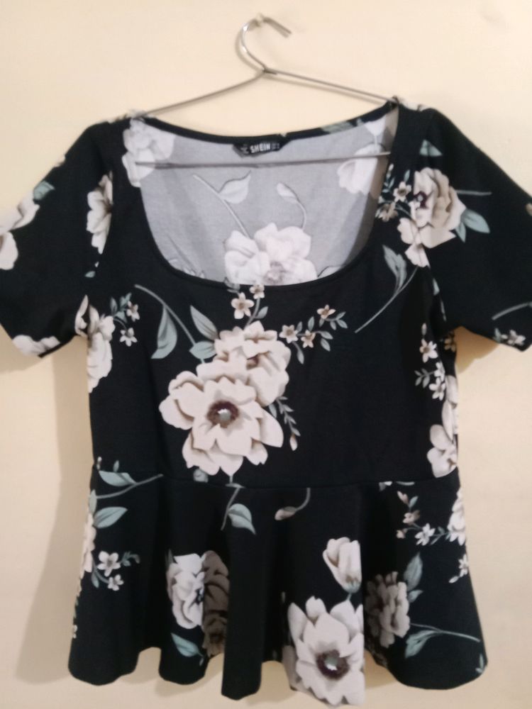 Shein Black Peblum Style Top With Square Deep Neck