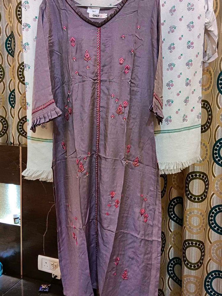 Embroidered Kurta plazzo set