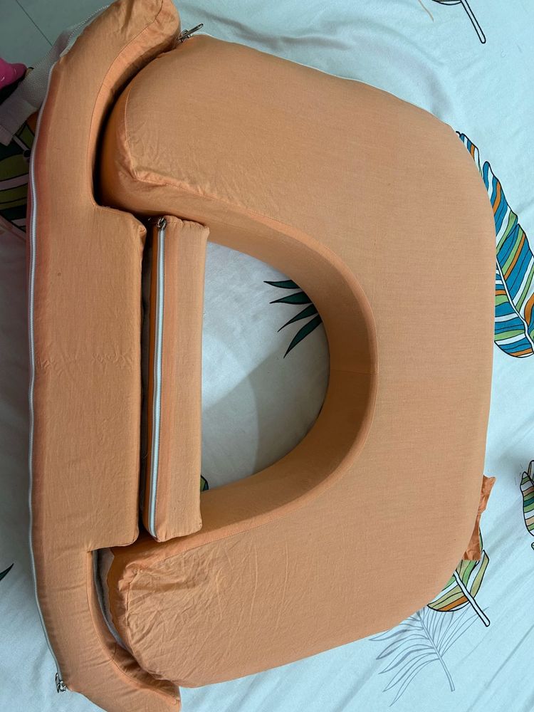 Twin Feeding Pillow