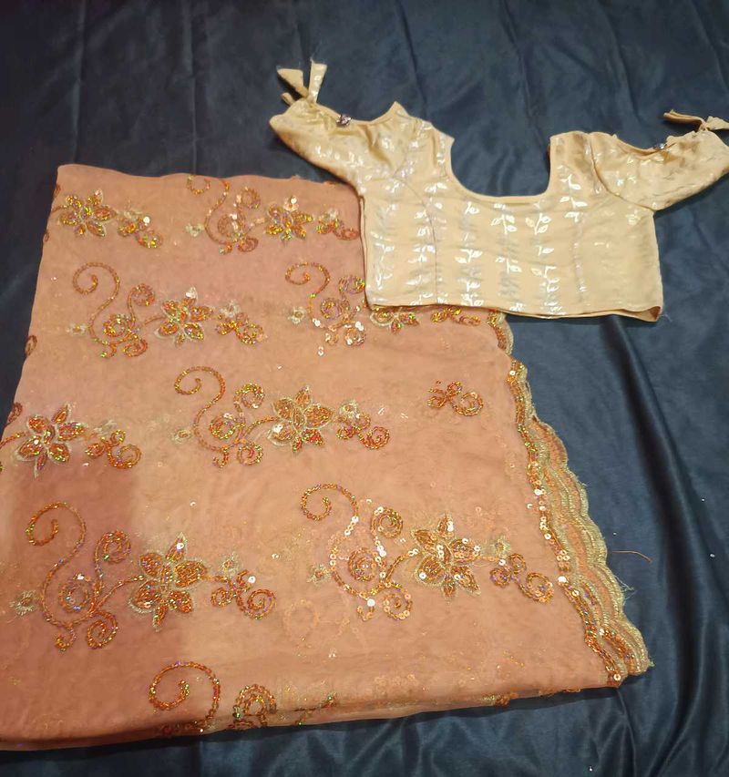Karwa Chauth stylish saree readymade blouse
