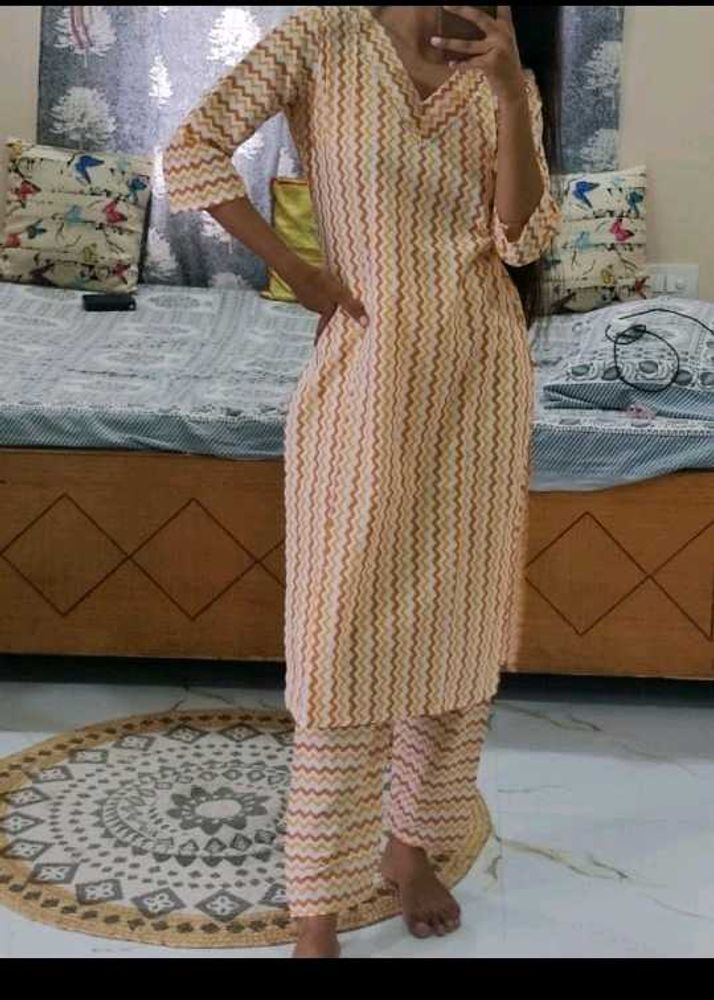 Women Kurta Sets &amp; Suits