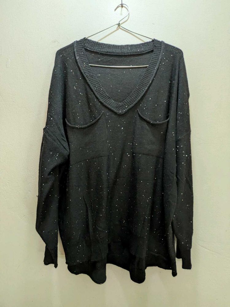 Stylish Black V-Neck Sweater (Shiny)