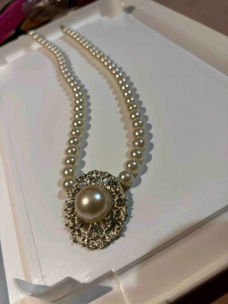 Pearl Necklace