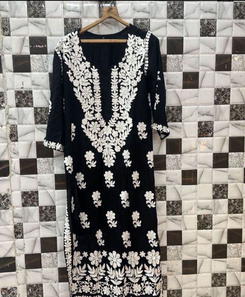 Chikankari Kurti